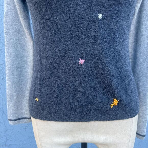 Embroidered Upcycled Sweater Repaired CashmerOne of a kind Womens Xs art to wear - Picture 10 of 10